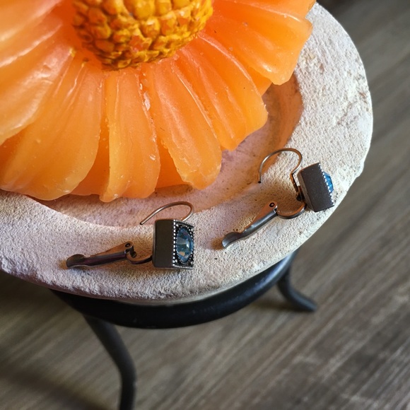 3 for 15! Vintage Silver Tone Crystal Earrings - Picture 4 of 8